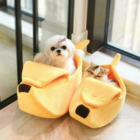 Banana 🍌Shaped Pet Bed – Nest Fun cute